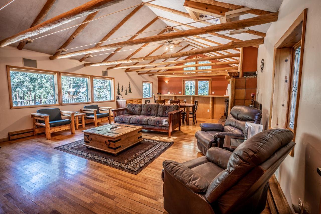 Colorado Bear Creek Cabins Эвергрин Экстерьер фото