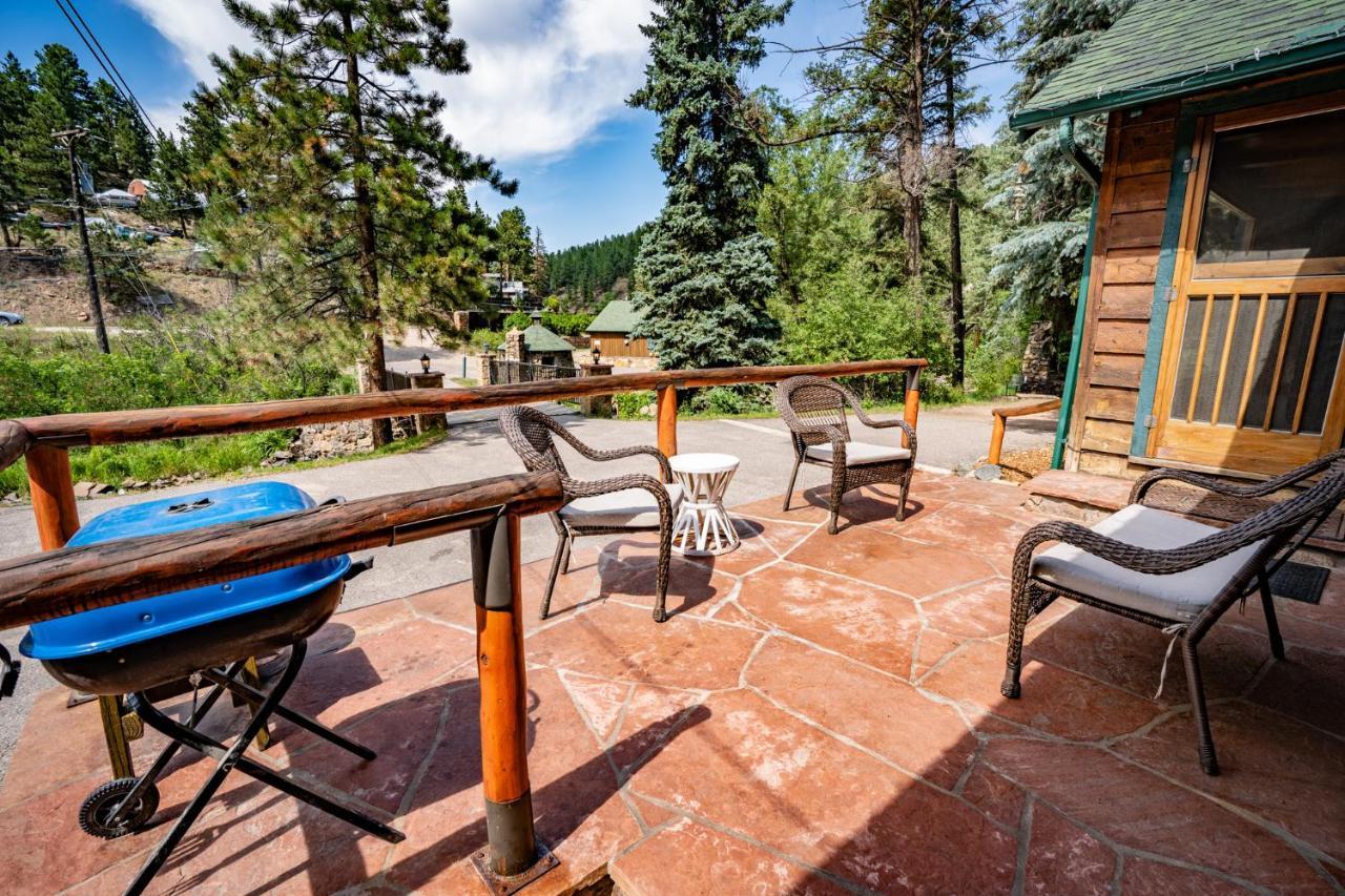 Colorado Bear Creek Cabins Эвергрин Экстерьер фото