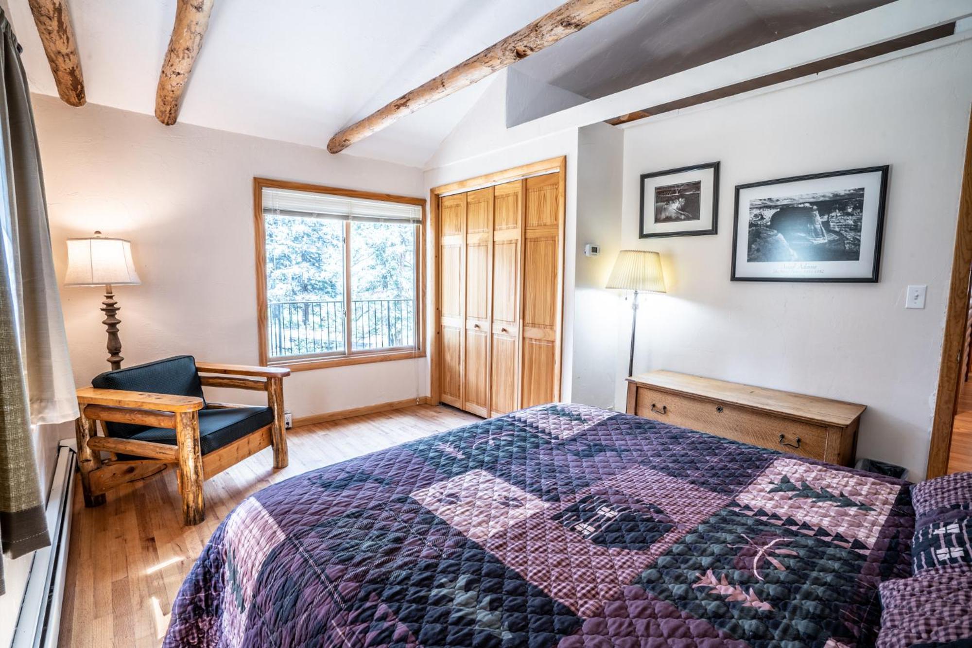Colorado Bear Creek Cabins Эвергрин Номер фото
