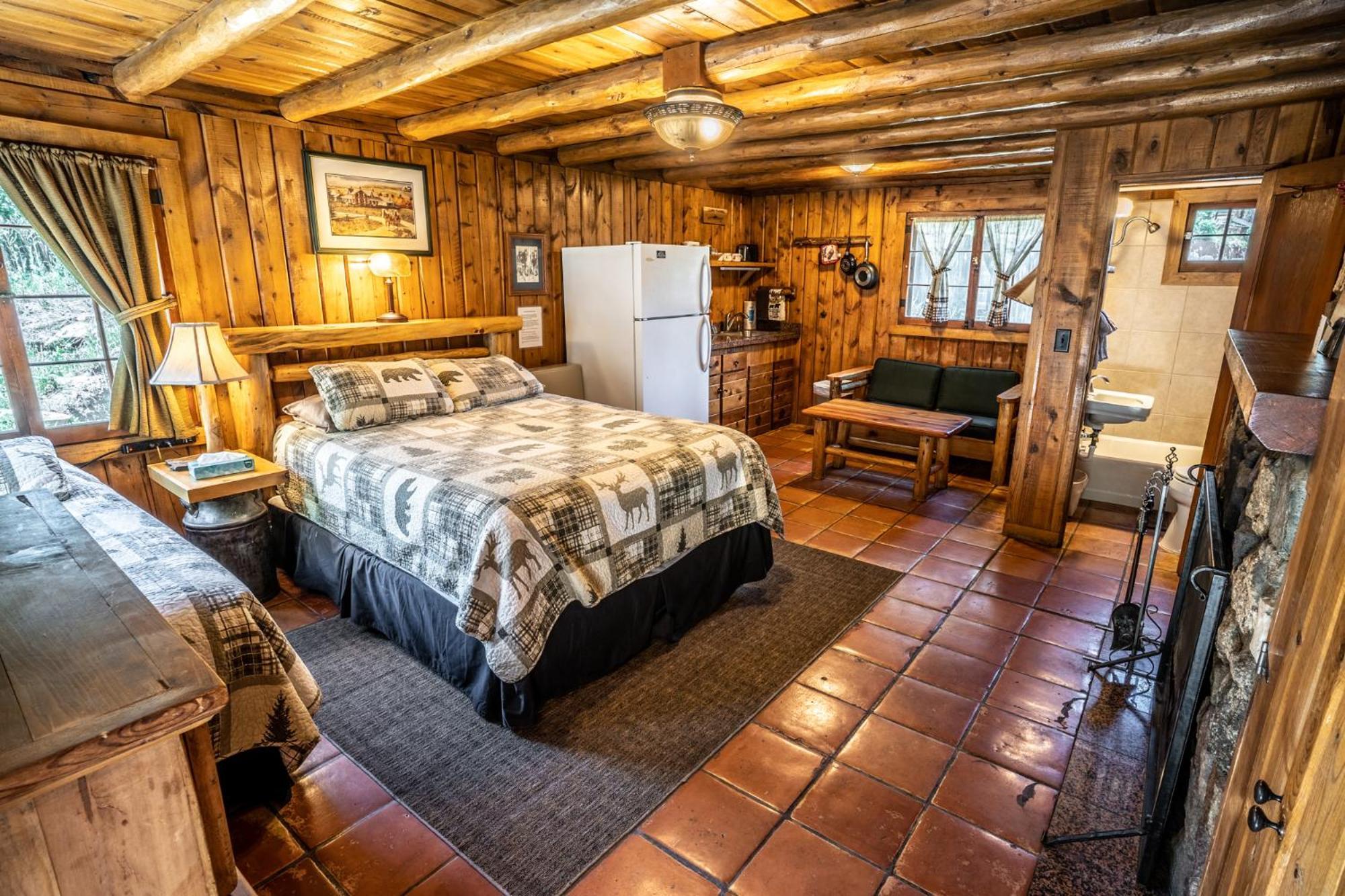 Colorado Bear Creek Cabins Эвергрин Номер фото