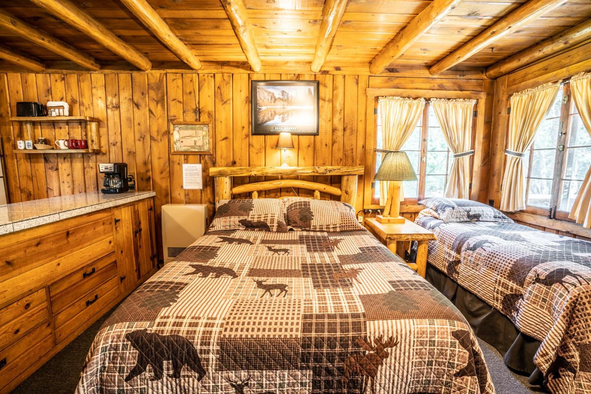 Colorado Bear Creek Cabins Эвергрин Номер фото