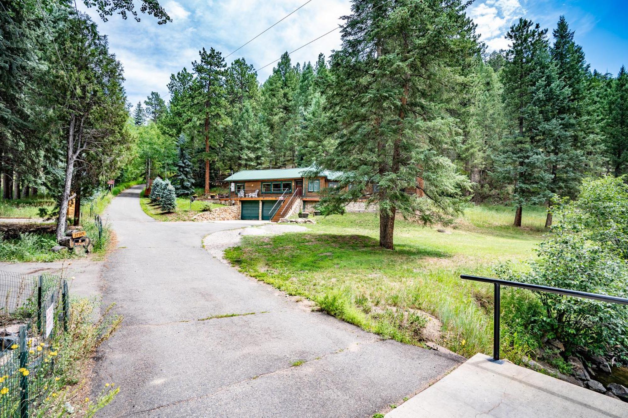 Colorado Bear Creek Cabins Эвергрин Номер фото