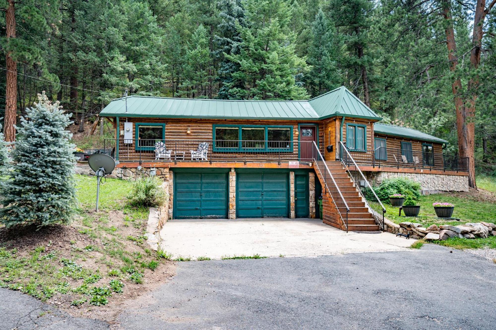 Colorado Bear Creek Cabins Эвергрин Номер фото